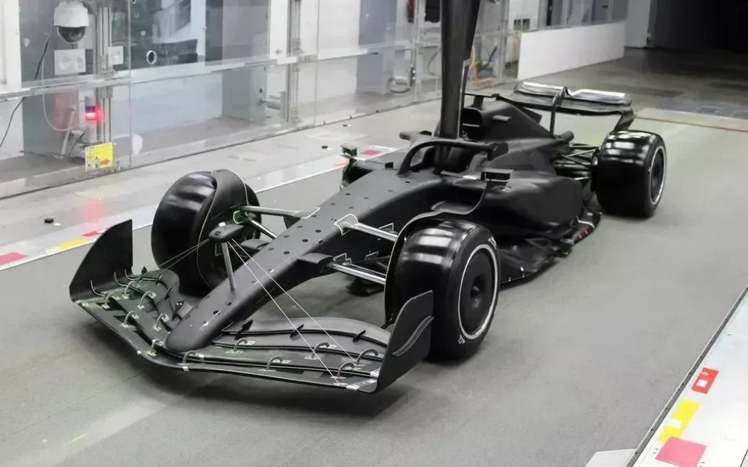 Wind tunnel model in toyota co 2