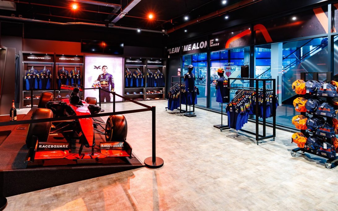 20240313 Ruben Philipse Racesquare Verstappen com Lo Res 25
