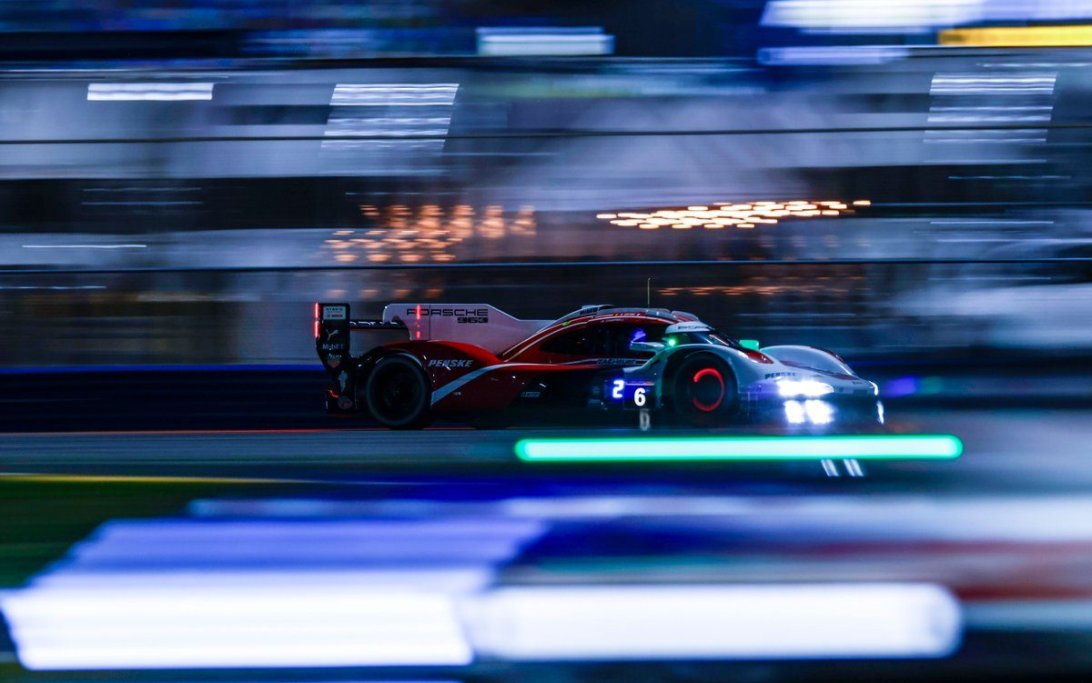 Porsche Daytona 24 Hours - 18 hours