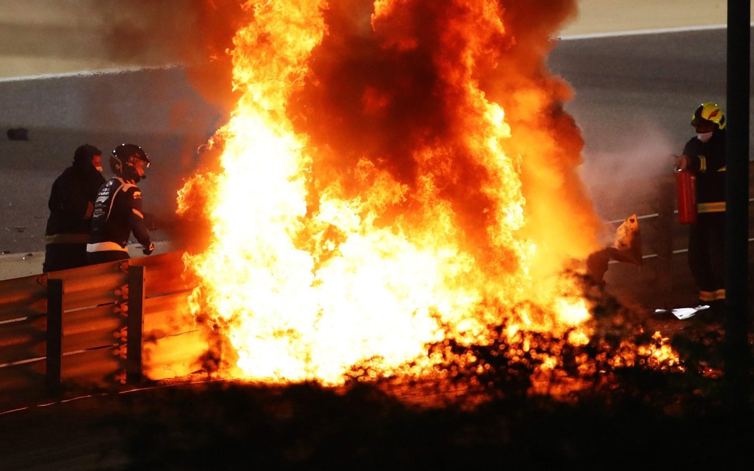 Romain Grosjean crash Bahrain 2020 Racing News365 7