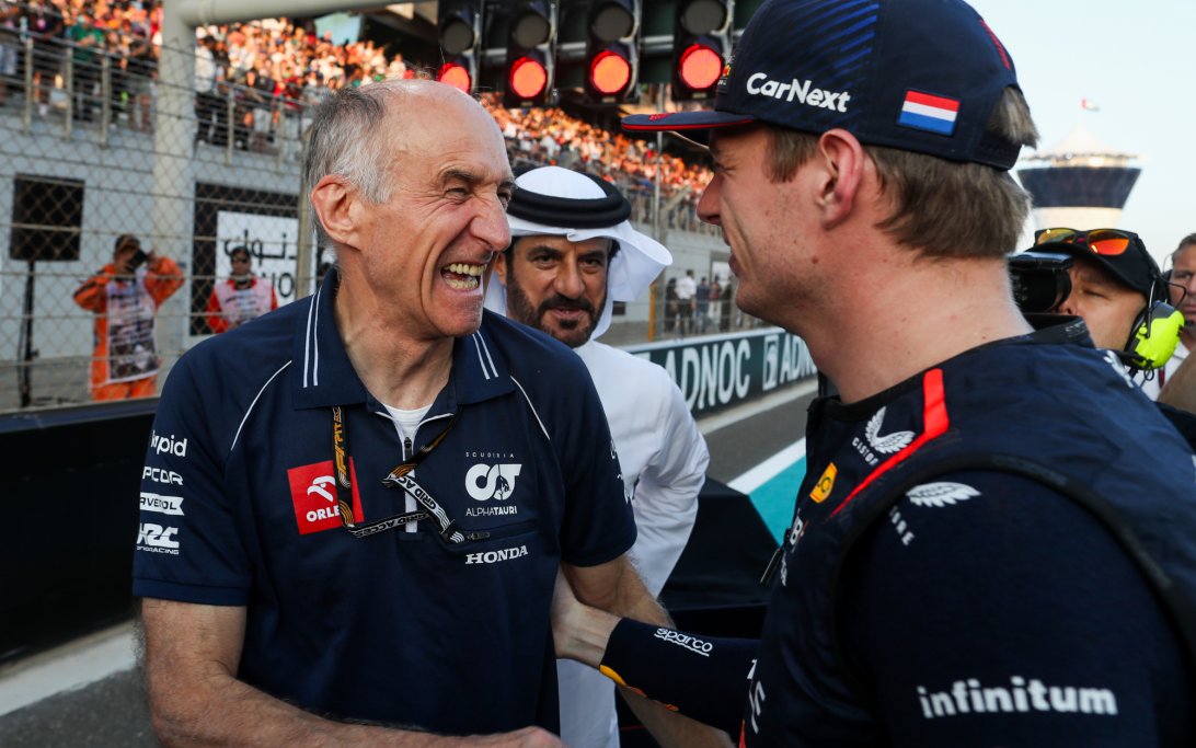 SI202311260354 hires jpeg 24bit rgb