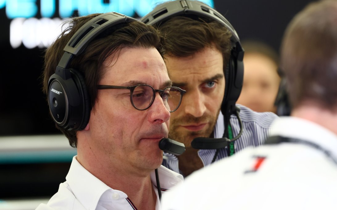 Wolff D Ambrosio Mercedes Bahrain Test Day Three AM