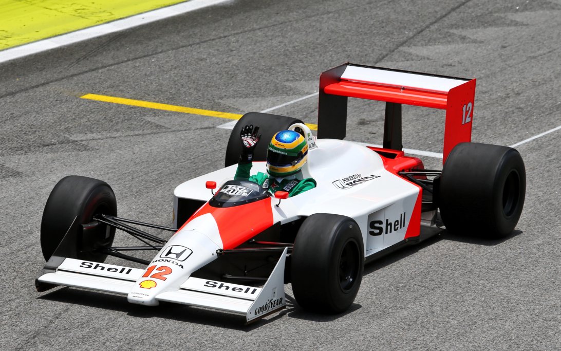 Bruno Senna in MP4/4 van Ayrton Senna 1988