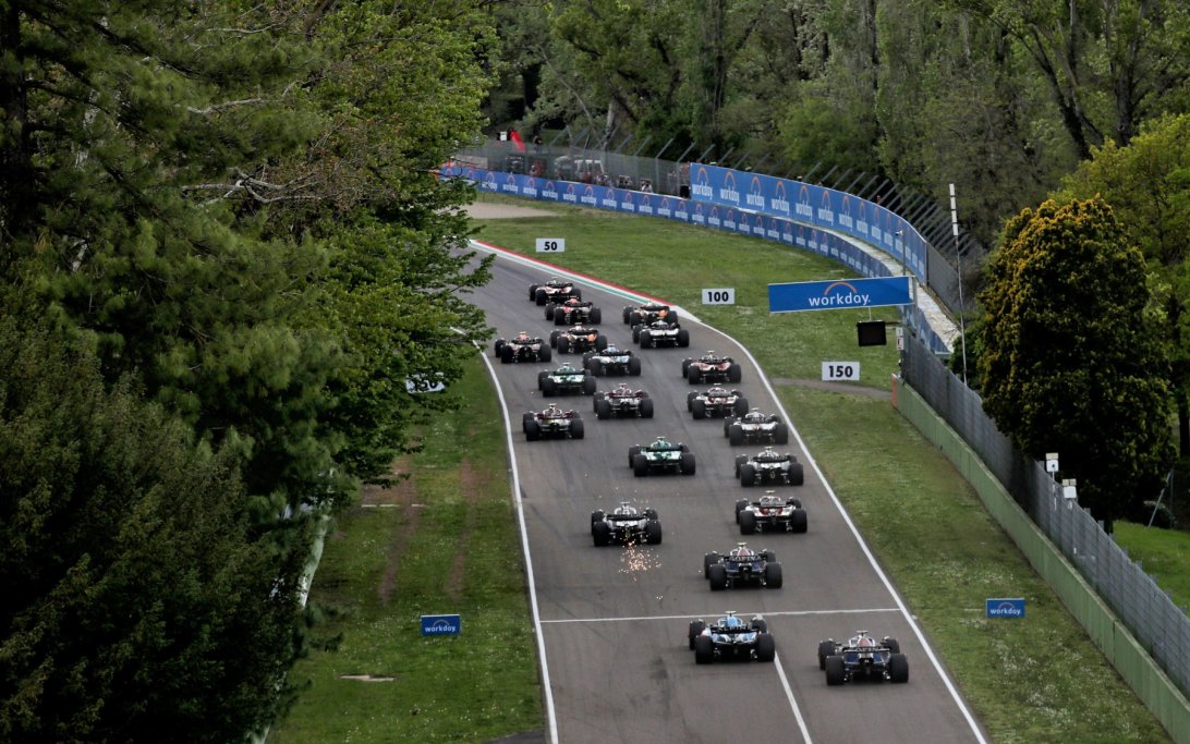 Imola start