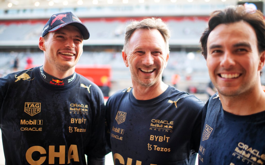 Max-Verstappen-Christian-Horner-Sergio-Perez-Red-Bull-Racing-RacingNews365