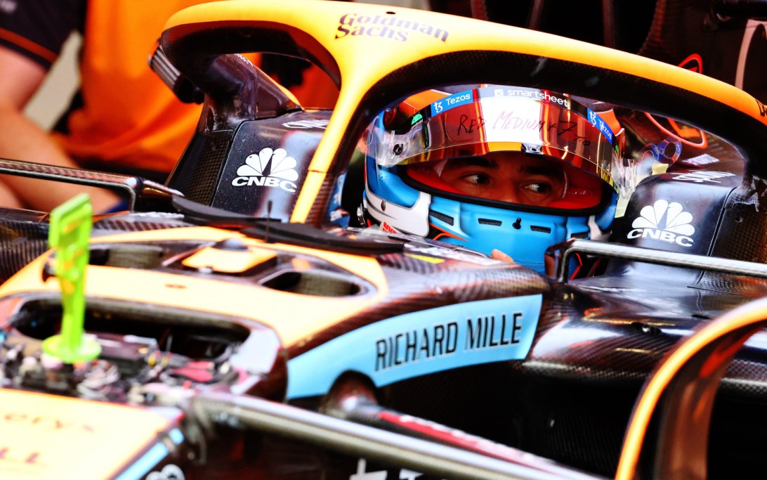 De Vries McLaren 2022