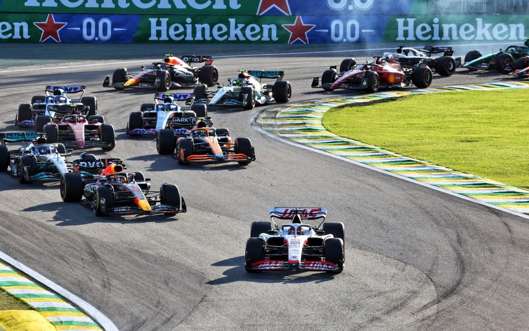 Start sprintrace Brazil 2022