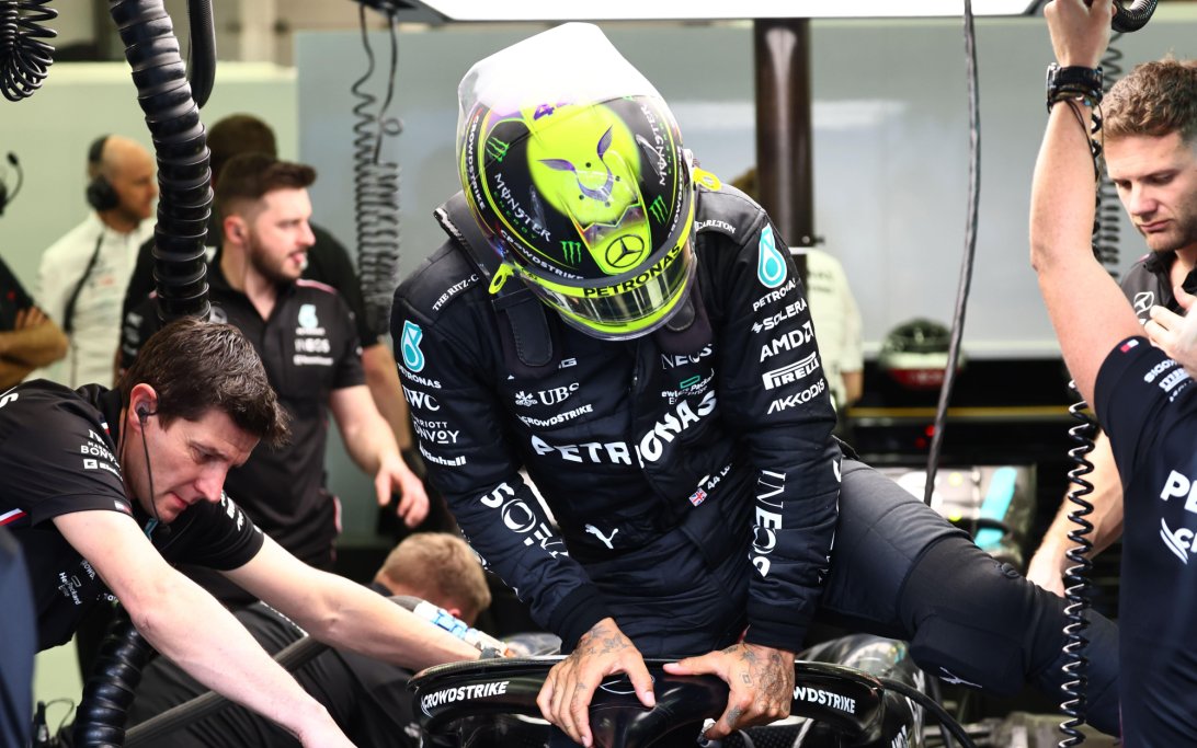 F1 bahrain pre season testing schedule and times