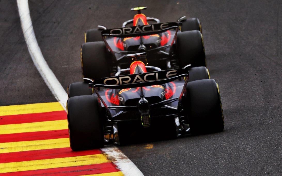 Max-Verstappen-Sergio-Perez-RacingNews365