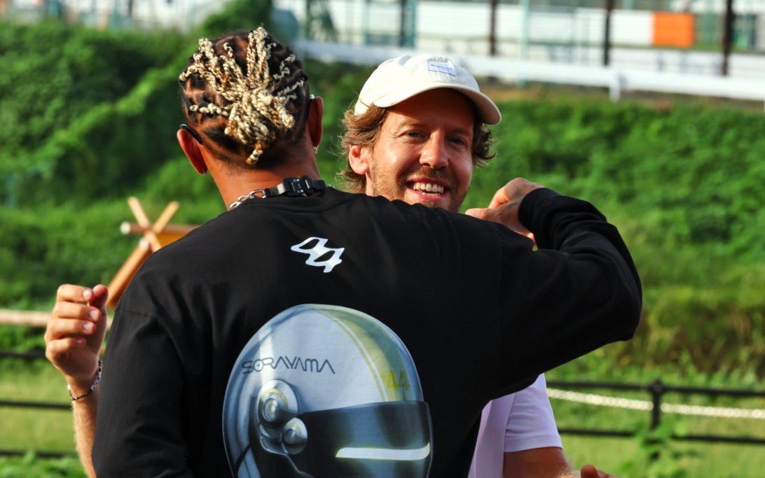Vettel Hamilton Japan
