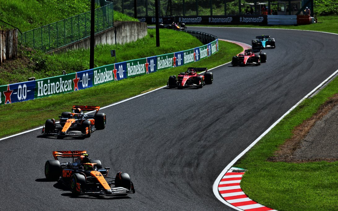 McLaren-Lando-Norris-Oscar-Piastri-Suzuka-Japan-RacingNews365