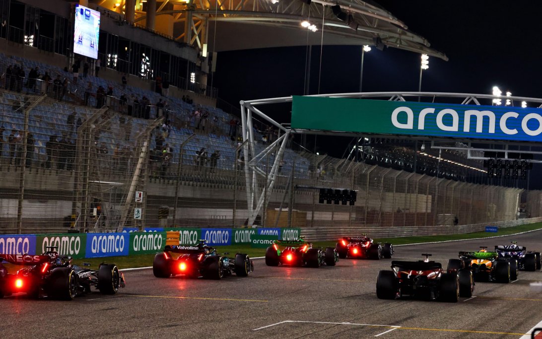 Unusual Time Schedule F1 Bahrain Grand Prix & start time