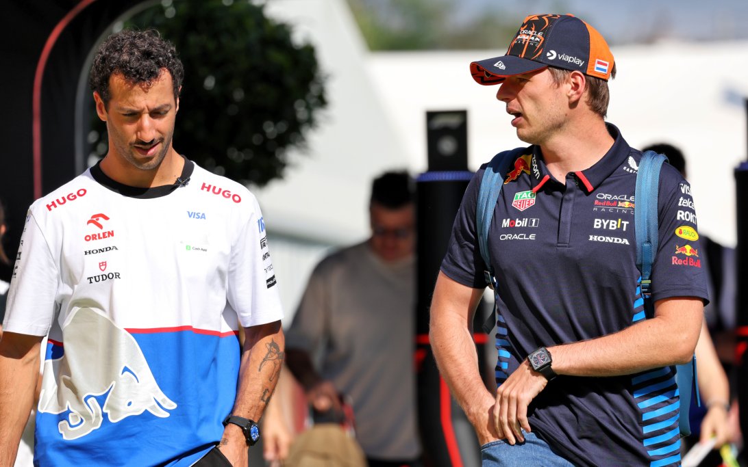 Daniel Ricciardo Praises Max Verstappen's 'Ridiculous' Performance in F1 Title Chase