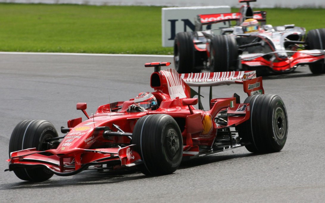 Raikkonen Hamilton 2008