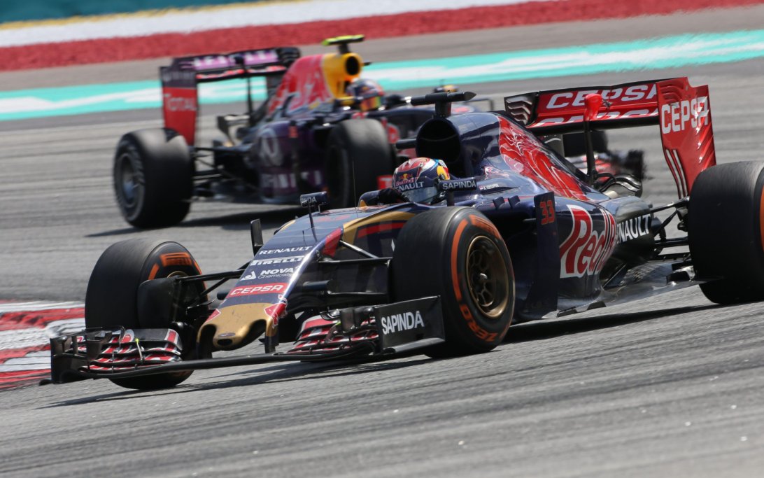 Verstappen Malaysia 2015