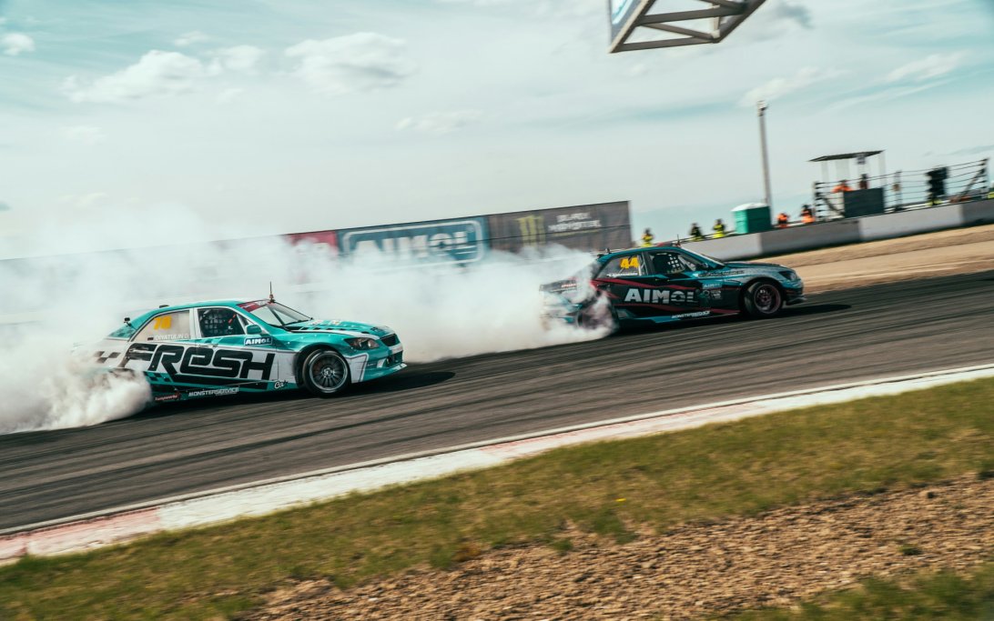 Dmitry tomashek I4 U g B7dbd Q unsplash