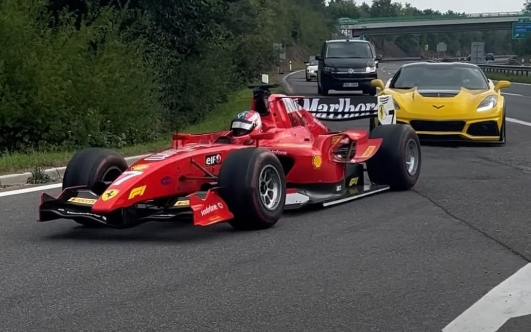 F2 racer czech