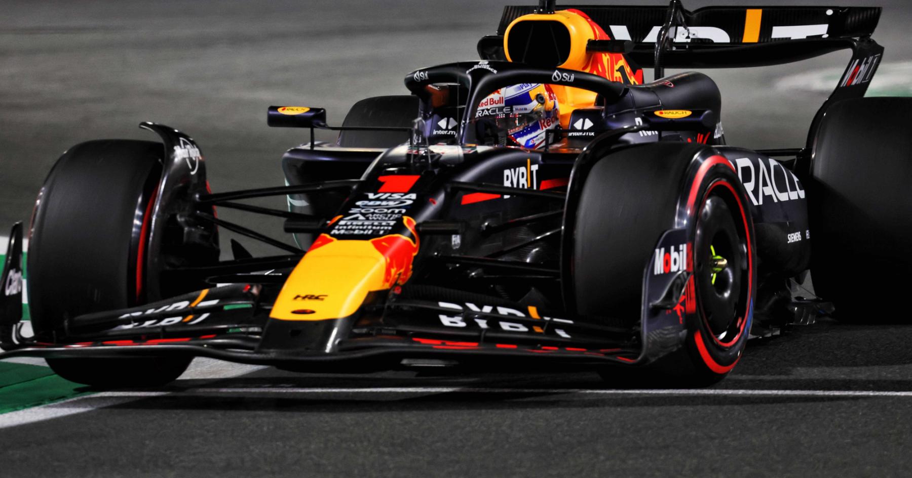 https://cdn.racingnews365.com/_1800x945_crop_center-center_75_none/F1-Jeddah-kwalifcatie-2024-Max-Verstappen.jpg?v=1745041530