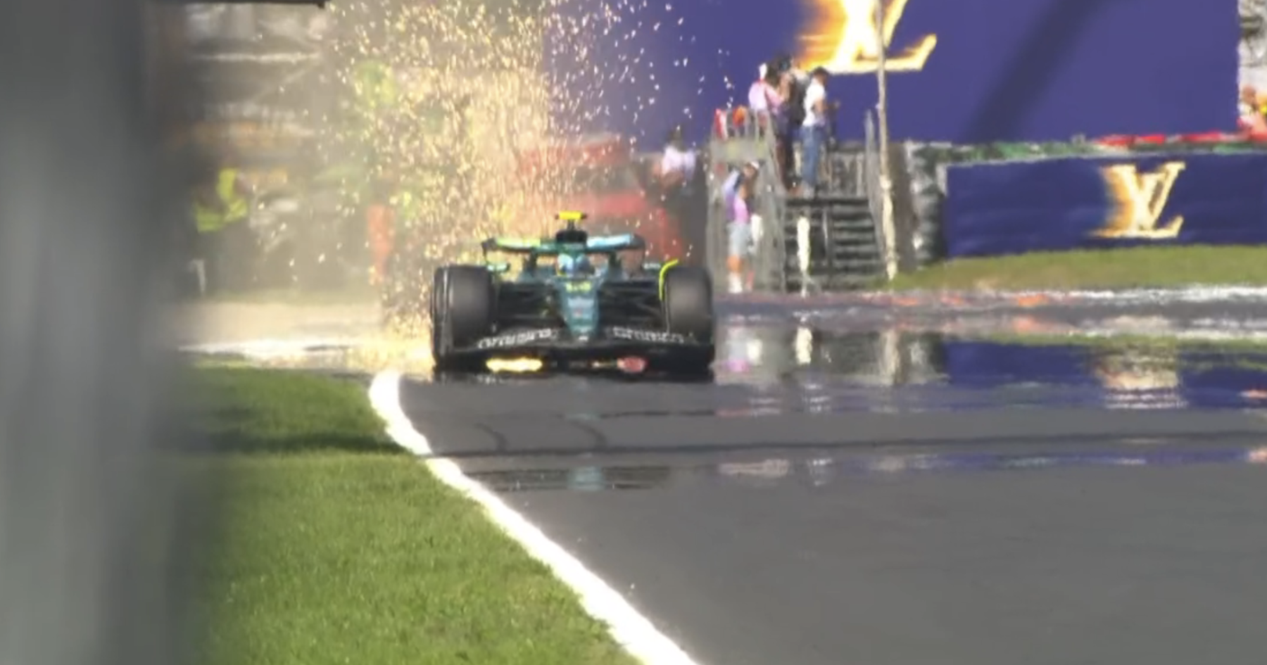 Fernando Alonso retires after 'unbelievable' Italian GP failure
