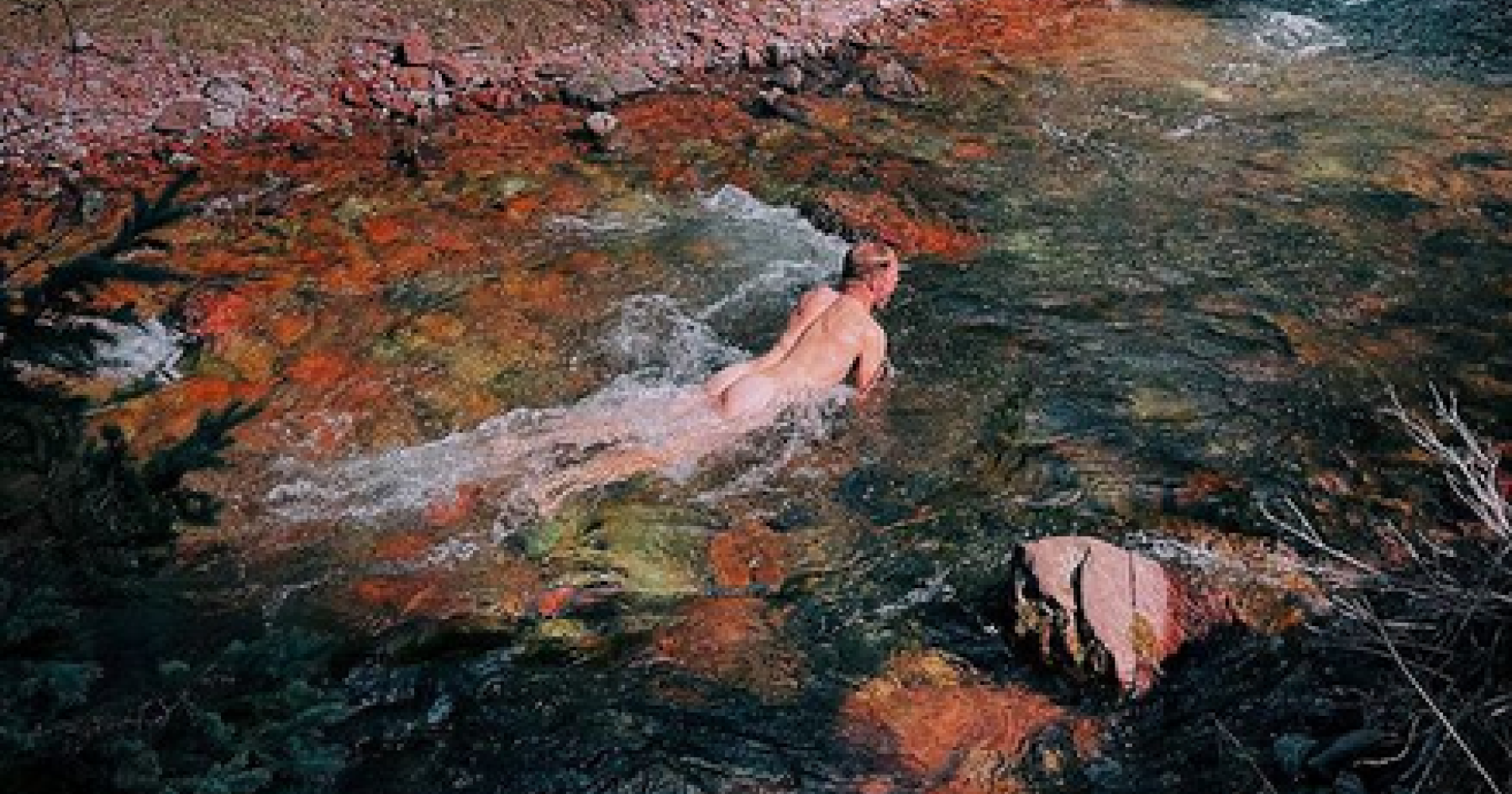 F1 driver launches nude calendar for charity RacingNews365
