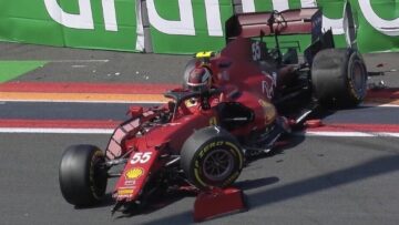 Harde crash Sainz zorgt voor rode vlag in derde vrije training GP Nederland