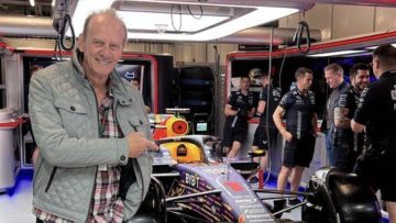 Luyendyk deelt prachtige anekdote over eerste ontmoeting met Verstappen
