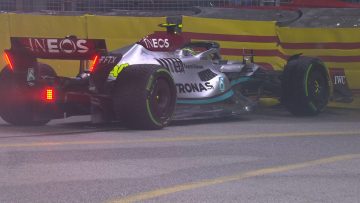 Video: Hamilton gaat in de fout en klapt hard de muur in