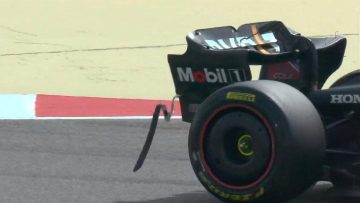 Video: Red Bull zorgt voor eerste code rood op laatste F1-testdag Bahrein