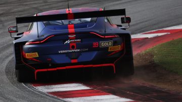 Team Verstappen grossiert in titels met nieuwe triomf