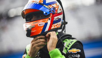 Luyendyk deelt vermoedens over gedwongen vertrek VeeKay: "Zo ga je niet met mensen om"