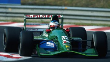 Toptalent Schumacher laat F1-wereld versteld staan met sterk debuut