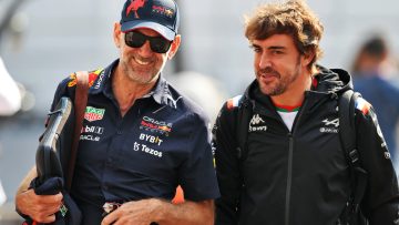 Aston Martin doet opvallende onthulling over Alonso in jacht op Newey