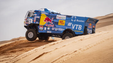 Van Kasteren lang in spoor van Russen, Karginov wint tweede etappe Dakar trucks