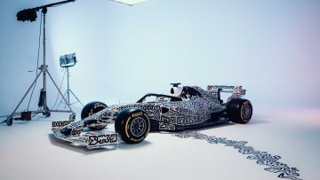 Video: Red Bull houdt iedereen voor de gek tijdens launch RB19