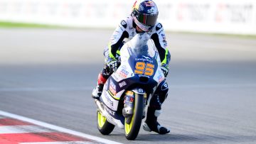 Veijer grijpt naast felbegeerde ereplaats in laatste Moto3-race