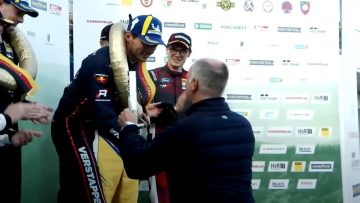 Verstappen ontvangt nieuwe bonusprijs na zege op Nordschleife