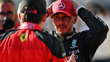 Hamilton moet vrezen voor Schumacher-scenario: "Die werd ook goed op zijn plek gezet"