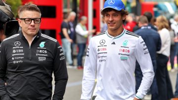 Antonelli en 'Bono' voeren hilarische 'prankoorlog': "Ik háát pittige saus!"