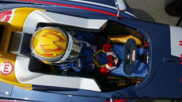 Verstappen jong bij eerste F1-meters? Wat te denken van deze Red Bull-grootheid!