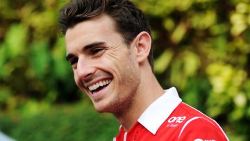 Van der Garde staat stil bij sterfdag Bianchi: van 'aartsrivaal' naar goede vriend