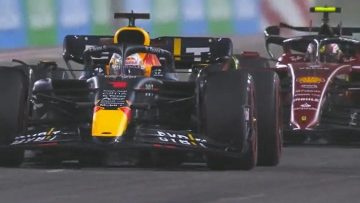 Video: Verstappen vecht stevig robbertje met Sainz: "Hij had daar ook wel zin in"