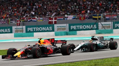 Verstappen Hamilton Malaysia 2017