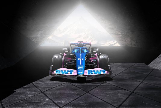 A523 Concrete studio Blue 04