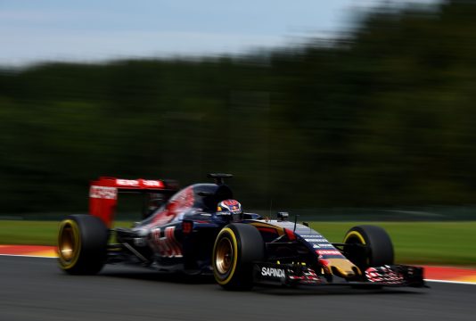 Max-Verstappen-Toro-Rosso-Spa-Francorchamps-2015-F1-RacingNews365