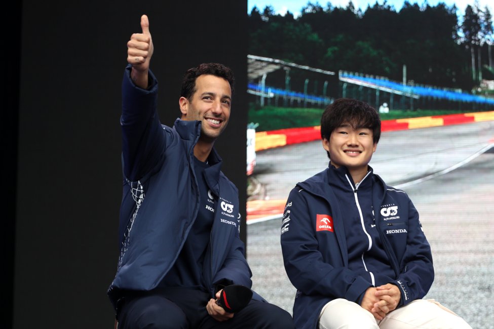 F1-coureurs Daniel Ricciardo en Yuki Tsunoda