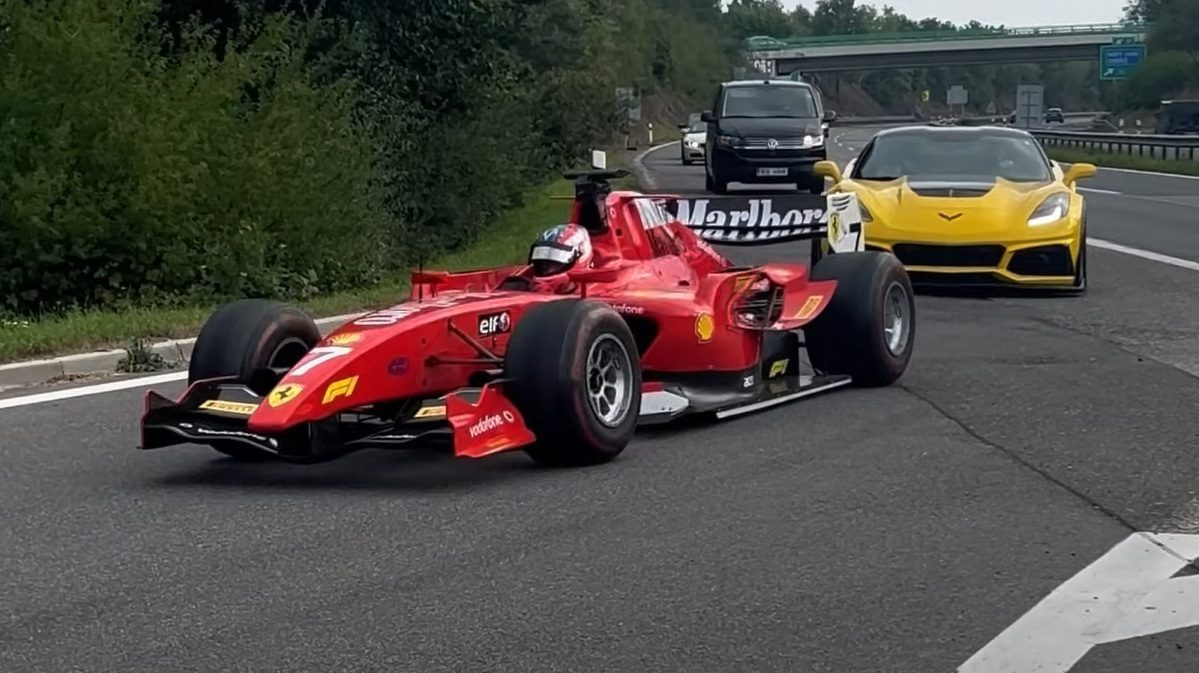 F2 racer czech