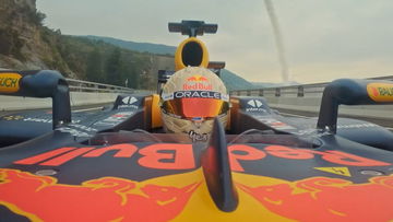 Video: Ricciardo spectacularly returns behind the Red Bull wheel in Australia