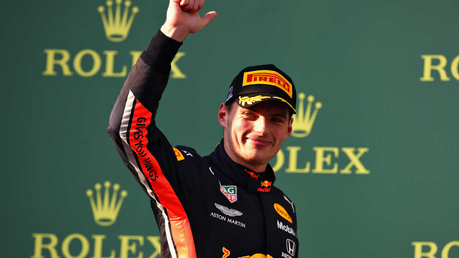 Salaris Max Verstappen 2021 Wat verdient Max Verstappen? RacingNews365