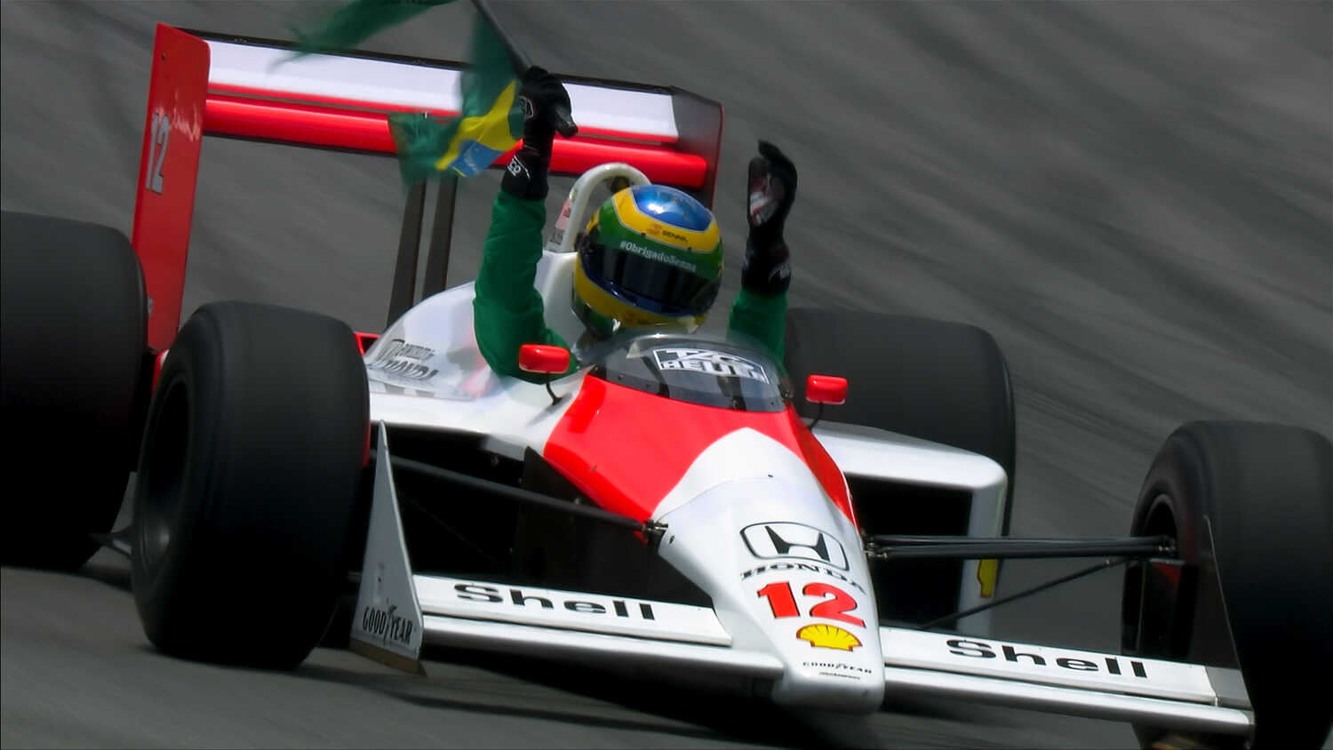 Video Bruno Senna in de legendarische