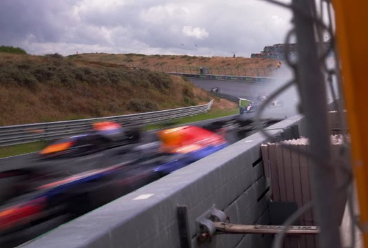 Verstappen crash screenshot